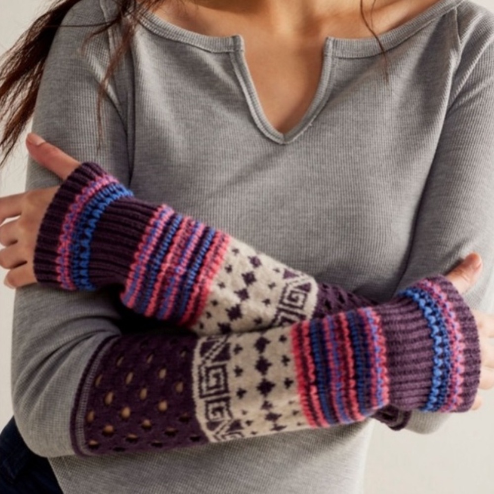 NWOT Free People We The Free Cozy Craft Cuff